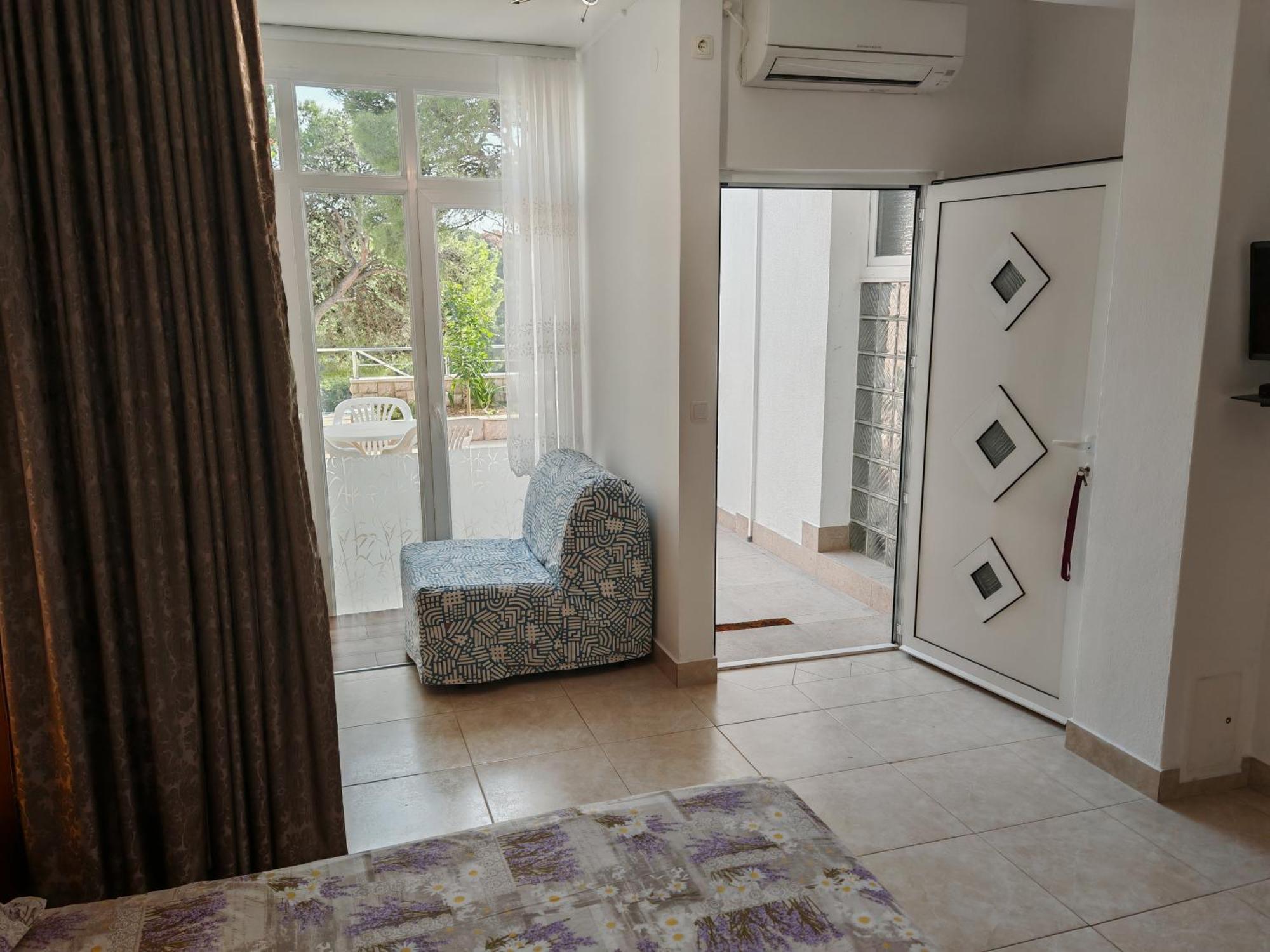 Apartment Paladin Primošten Buitenkant foto