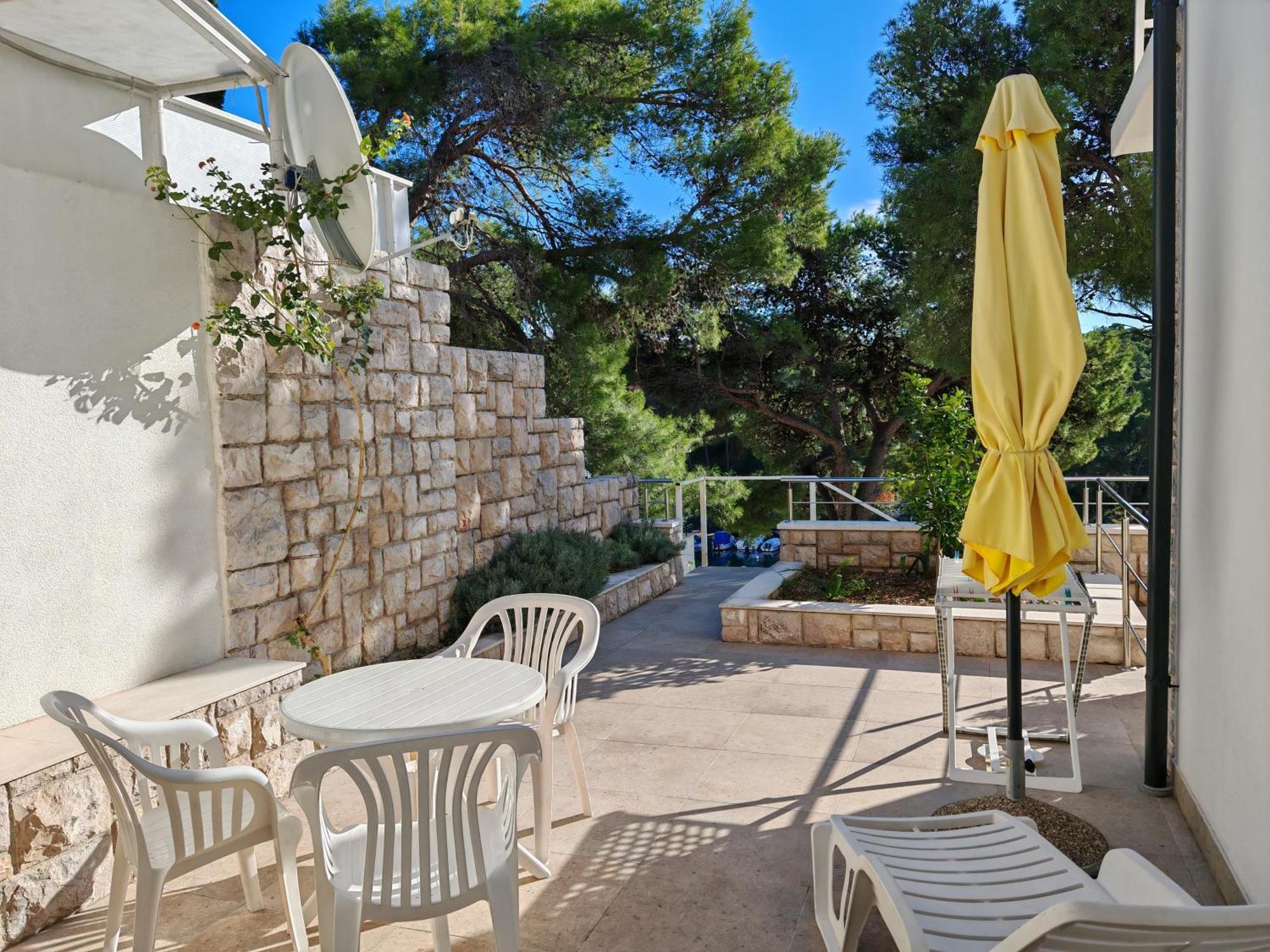 Apartment Paladin Primošten Buitenkant foto